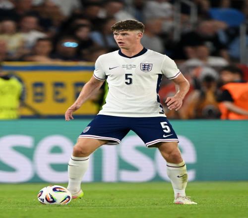 亚足赛日韩,对决握手言,Bbin宝盈,BBIN,BBIN官网,BBIN平台,宝盈集团,BBIN集团